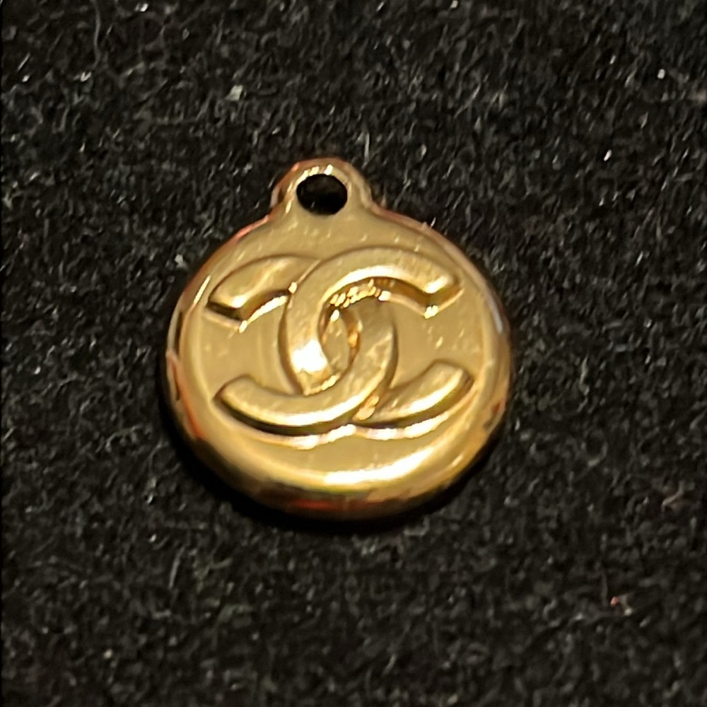 Shanel CC Gold Logo Pull Zippers - Picture 10 of 17